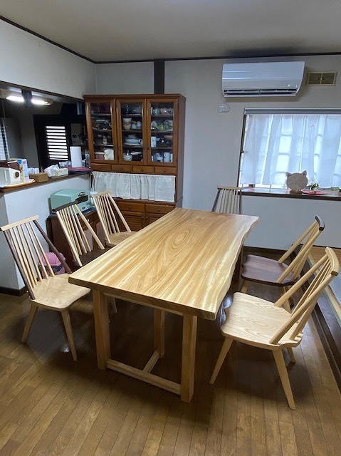 納品のご報告 楠の大きな一枚板 | 一枚板テーブル 家具工房鳳山堂