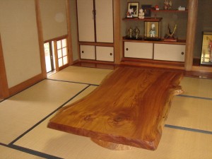 一枚板ローテーブル (4)